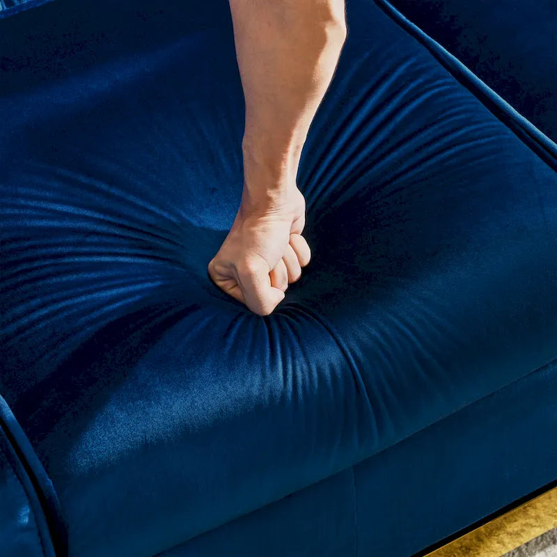 Canapé de luxe Chesterfield en velours de 84 pouces avec garniture dorée