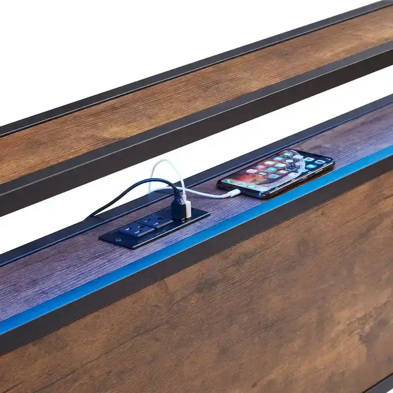 Lit plateforme en métal Queen Size avec lumières LED et tête de lit en bois