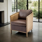 Fauteuil pivotant avec design en rotin, fauteuil canapé en cuir, fauteuil club avec oreiller, fauteuil de loisirs pour le salon
